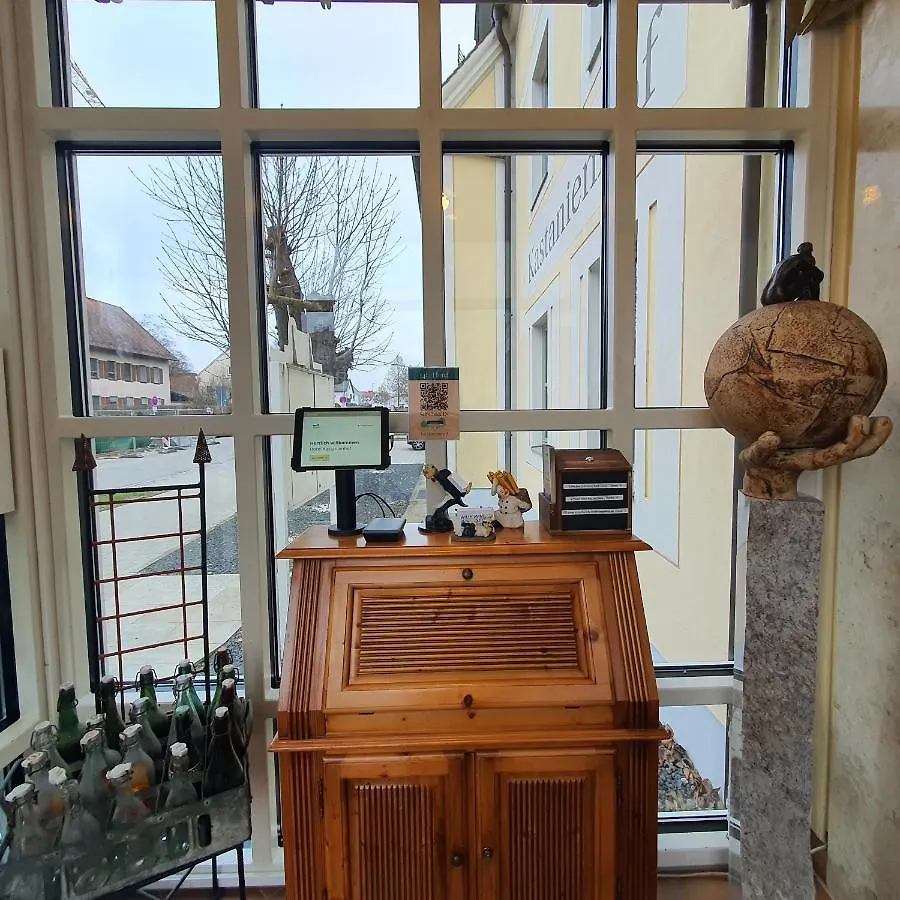 Hotel - Restaurant Kastanienhof Lauingen Duitsland
